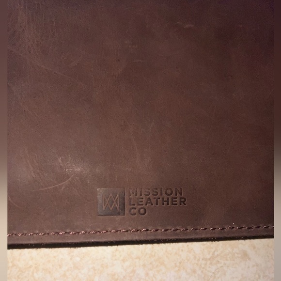 Leather MacBook Sleeve | Vertical - Picture 5 of 7